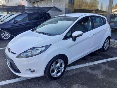 Usata Ford Fiesta Business Edition 97 CV (71 kW) 2012 Bianco Utilitaria