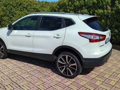 usata Nissan Qashqai 1.6 dCi 4WD Tekna