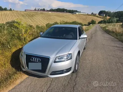 Usata Audi A3 105 CV (77 kW) 2012 Grigio Utilitaria