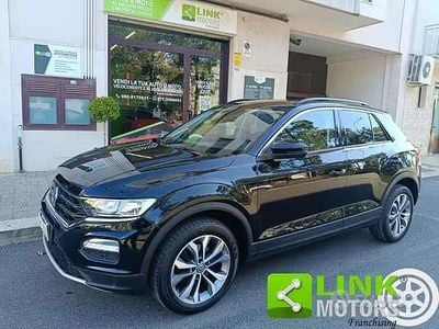 Usata VW T-Roc Advance 115 CV (84 kW) 2019 Nero SUV