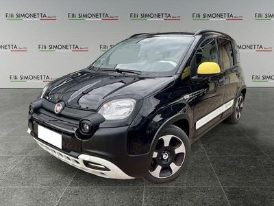 Usata Fiat Panda Cross Cross 69 CV (50 kW) 2025 Nero Utilitaria