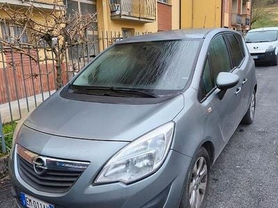 Usata Opel Meriva 2012 Grigio Monovolume