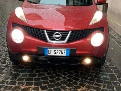 Usata Nissan Juke 110 CV (80 kW) 2011 Rosso SUV