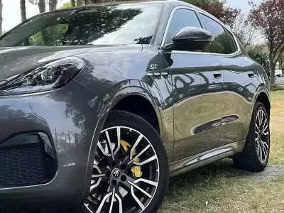 Usata Maserati Grecale GT 300 CV (220 kW) 2023 Grigio SUV