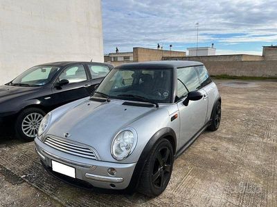 Usata Mini One D 88 CV (64 kW) 2006 Grigio Utilitaria
