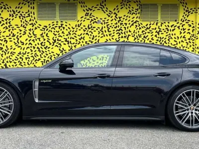 Usata Porsche Panamera Platinum Edition 330 CV (242 kW) 2022 Nero Berlina