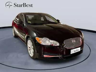 Usata Jaguar XF Premium Luxury 275 CV (202 kW) 2009 Nero santorini Berlina