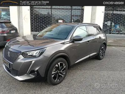 Usata Peugeot 2008 Allure 130 CV (95 kW) 2021 Grigio SUV