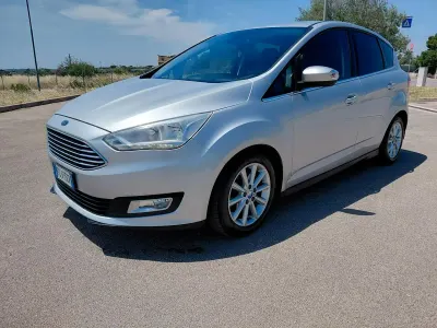 Usata Ford C-MAX Business Edition 120 CV (88 kW) 2016 Argento Monovolume
