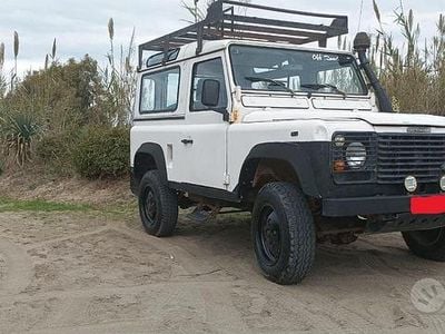 Usata Land Rover Defender 109 CV (80 kW) 1991 Bianco SUV