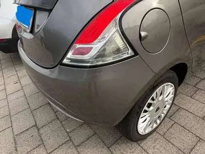 Usata Lancia Ypsilon