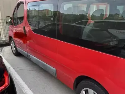Usata Nissan Primastar 114 CV (83 kW) 2008 Rosso Monovolume