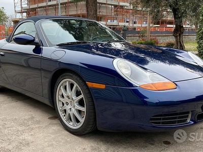 Second-hand Porsche Boxster 252 CP (185 kW) 2001 Albastru Cabrio