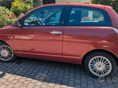 Usata Lancia Ypsilon 77 CV (56 kW) 2010 Rosso Utilitaria