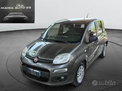 Usata Fiat Panda 69 CV (50 kW) 2019 Grigio Utilitaria