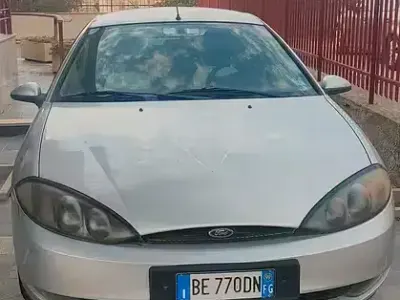 Usata Ford Cougar 170 CV (125 kW) 1999 Grigio Coupé