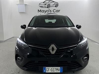 Begagnad Renault Clio V Initiale Paris 91 HK (66 kW) 2021 Svart Sedan