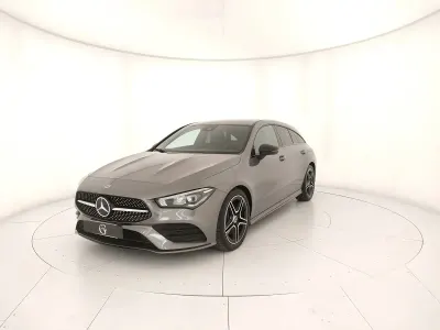 Usata Mercedes CLA200 Premium 149 CV (109 kW) 2023 Grigio Coupé
