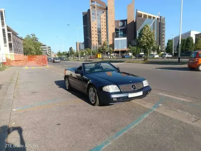 Usata Mercedes SL320 231 CV (169 kW) 1996 Blu/azzurro Cabrio