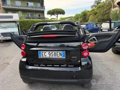 Usata Smart ForTwo Cabrio 71 CV (52 kW) 2010 Nero Cabrio