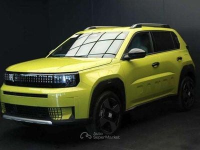 Nuova Fiat Grande Panda La Prima 101 CV (74 kW) 2025 Giallo Utilitaria