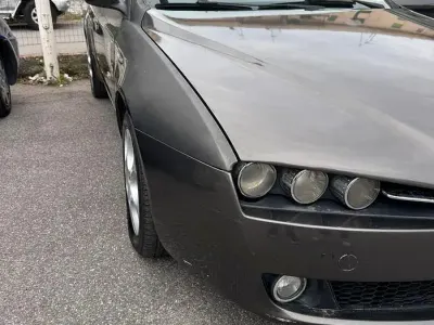 Usata Alfa Romeo 159 150 CV (110 kW) 2008 Marrone Berlina