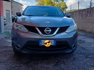 Usata Nissan Qashqai 115 CV (84 kW) 2014 Grigio SUV
