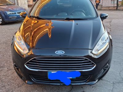 Usata Ford Fiesta 97 CV (71 kW) 2017 Nero Utilitaria
