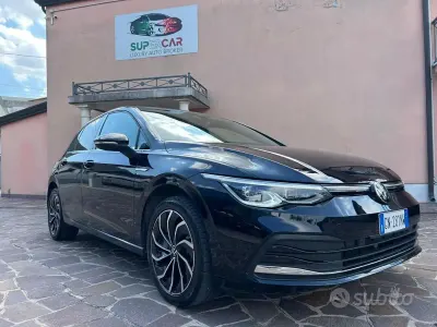 Usata VW Golf VIII Style 116 CV (85 kW) 2023 Nero Berlina