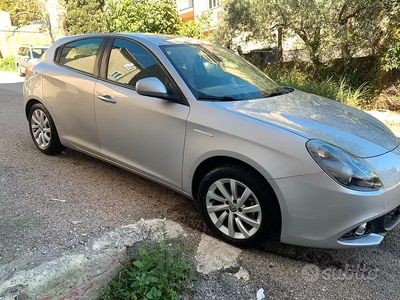 Usata Alfa Romeo Giulietta Business 120 CV (88 kW) 2018 Grigio Utilitaria