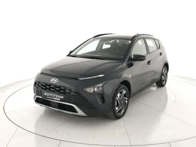 Usata Hyundai Bayon 101 CV (74 kW) 2022 Grigio metall. SUV
