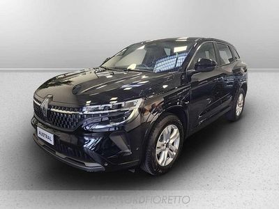 Nuova Renault Austral Evolution 131 CV (96 kW) 2025 Nero etoile SUV