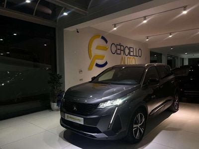 Usata Peugeot 5008 Allure 131 CV (96 kW) 2023 Grigio scuro metallizzato SUV