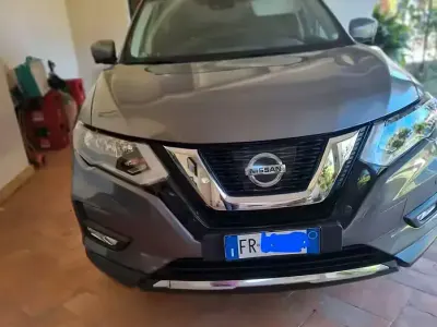Usata Nissan X-Trail 131 CV (96 kW) 2018 Grigio SUV