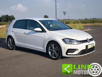 Usata VW Golf VII Sport 116 CV (85 kW) 2017 Bianco Berlina