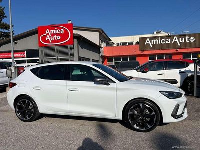 Usata Cupra Leon 150 CV (110 kW) 2025 Bianco Berlina