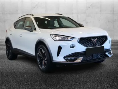 Usata Cupra Formentor 150 CV (110 kW) 2024 Bianco metallizzato SUV