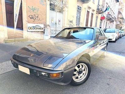 Usata Porsche 924 125 CV (91 kW) 1982 Grigio Coupé