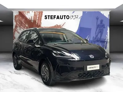 Nuova MG MG4 EV Comfort 67 kW (92 CV) 2026 Pebble black Utilitaria
