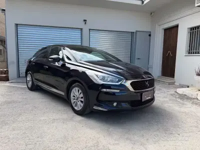 Usata DS Automobiles DS5 Business 120 CV (88 kW) 2016 Blu Utilitaria