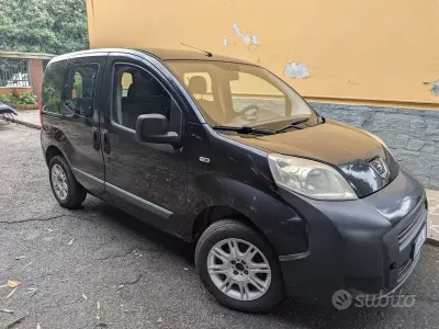 Usata Peugeot Bipper 73 CV (53 kW) 2010 Nero Monovolume
