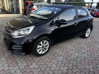 Usata Kia Rio City 83 CV (61 kW) 2016 Other Utilitaria