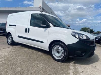 Usata Fiat Doblò 120 CV (88 kW) 2021 Bianco Monovolume
