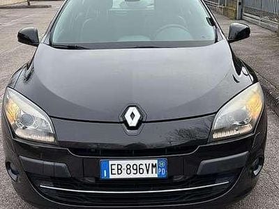 Usata Renault Mégane III Dynamique 110 CV (80 kW) 2010 Nero Station wagon
