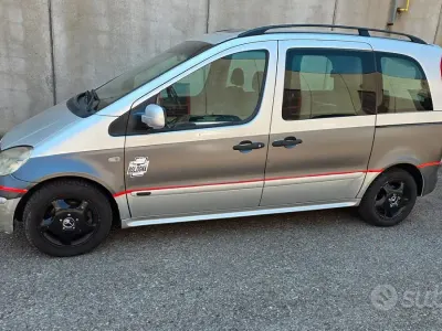 Usata Mercedes Vaneo 91 CV (66 kW) 2002 Monovolume