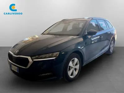 Usata Skoda Octavia Executive 116 CV (85 kW) 2023 Blu lava Station wagon