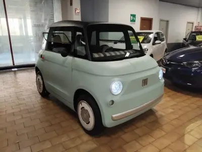 Nuova Fiat Topolino 60 kW (82 CV) 2025 Lattementa / pastello Utilitaria