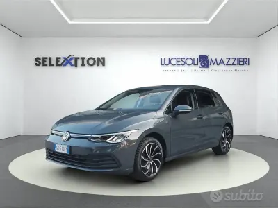 Usata VW Golf VII Style 150 CV (110 kW) 2020 Grigio Berlina