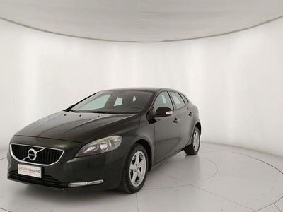 Occasion Volvo V40 Business Edition 120 ch (88 kW) 2018 Noir Citadine