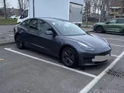 Usata Tesla Model 3 2023 Nero Berlina